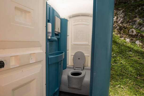 Portable Toilet Options We Offer in Sulligent, AL